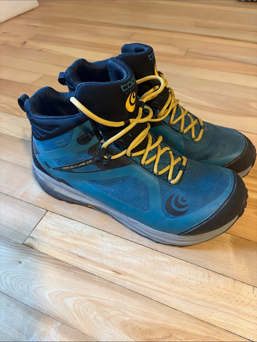 Topo Athletic Women's Teal Hiking Boots with Yellow Laces